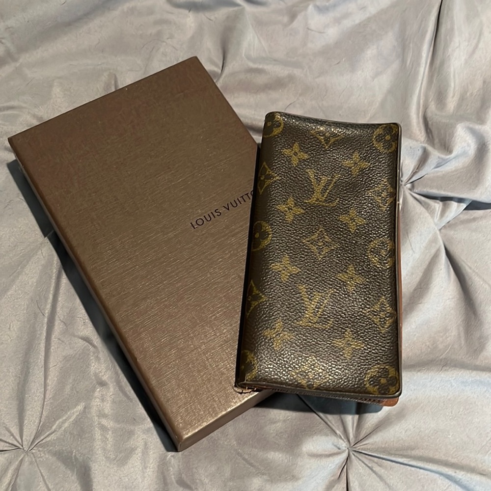 Louis Vuitton Monogram Wallet
